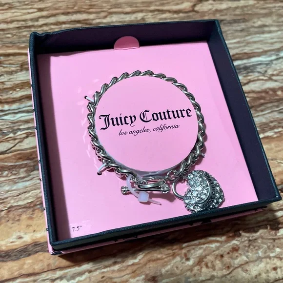 Juicy Couture - Picture 9 of 9